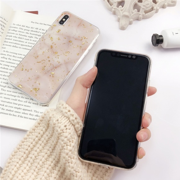 iPhone X/XS/Max Case - Picture 4 of 7